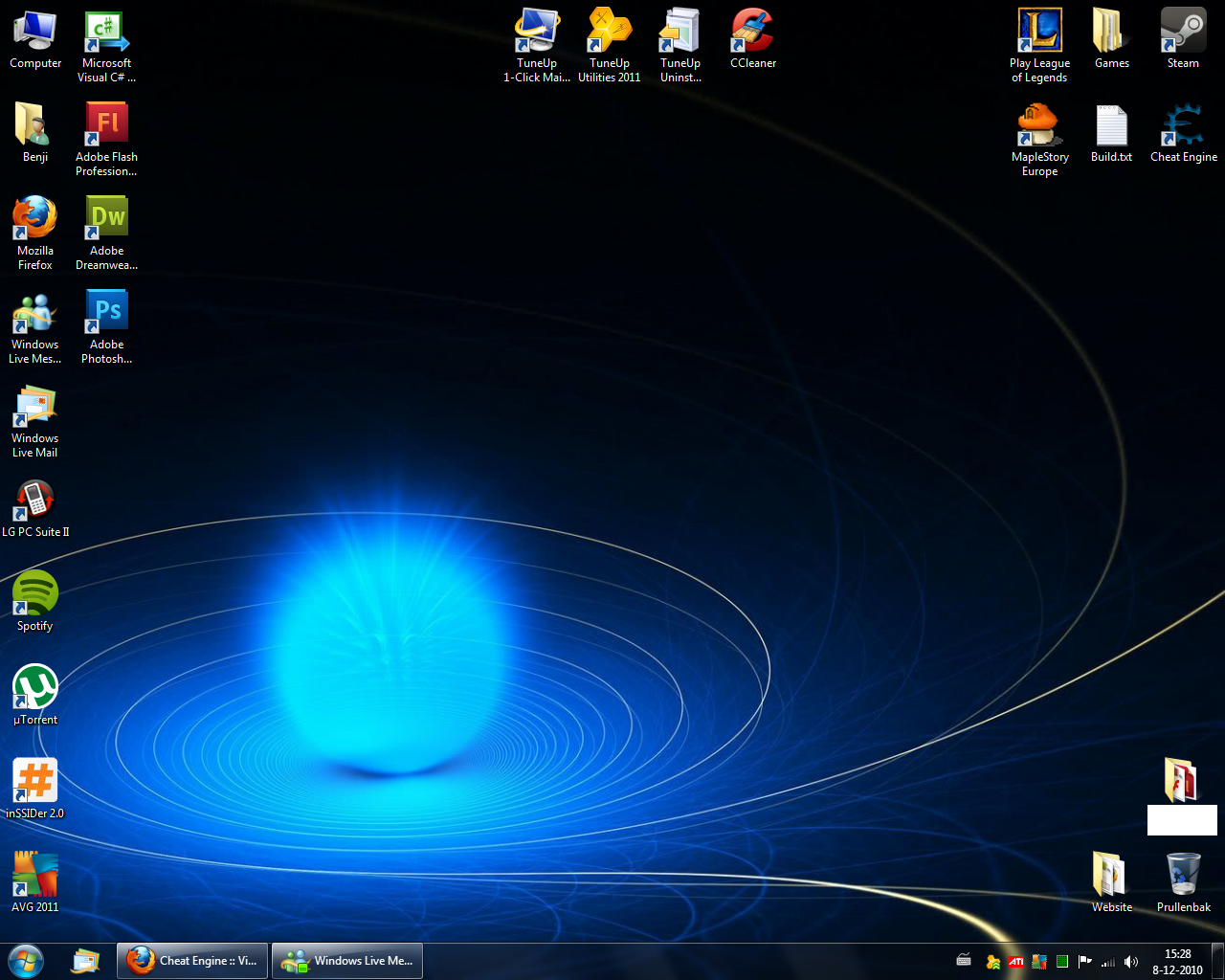 Desktop 8-12-2010.png