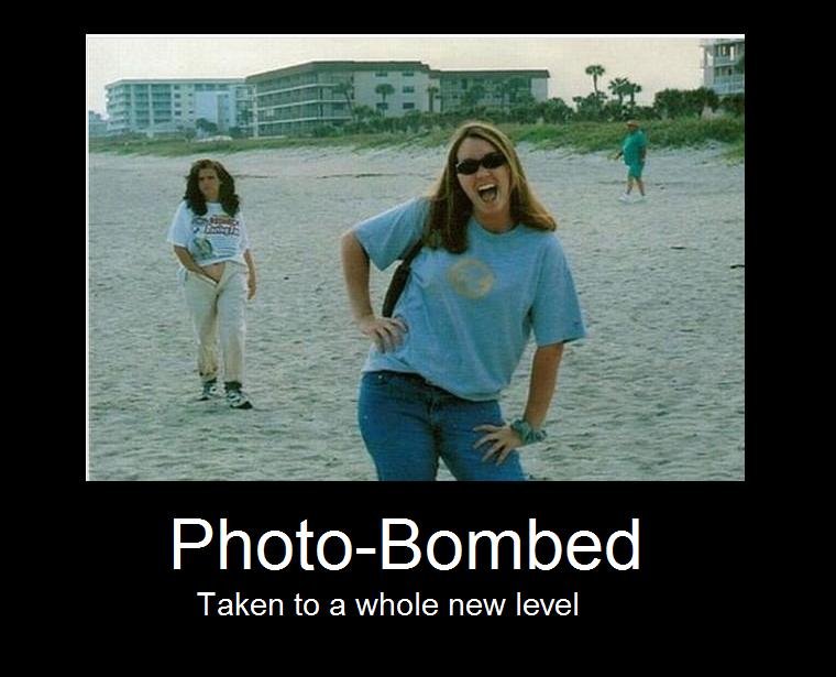 FunnyPhotoBomber.jpg